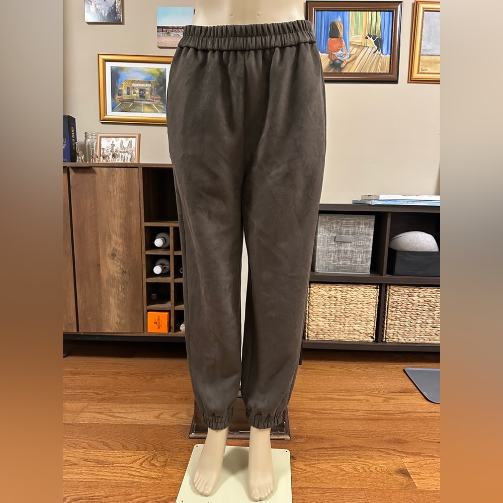 Zara Peach Skin Effect Joggers - Soft and Stylish